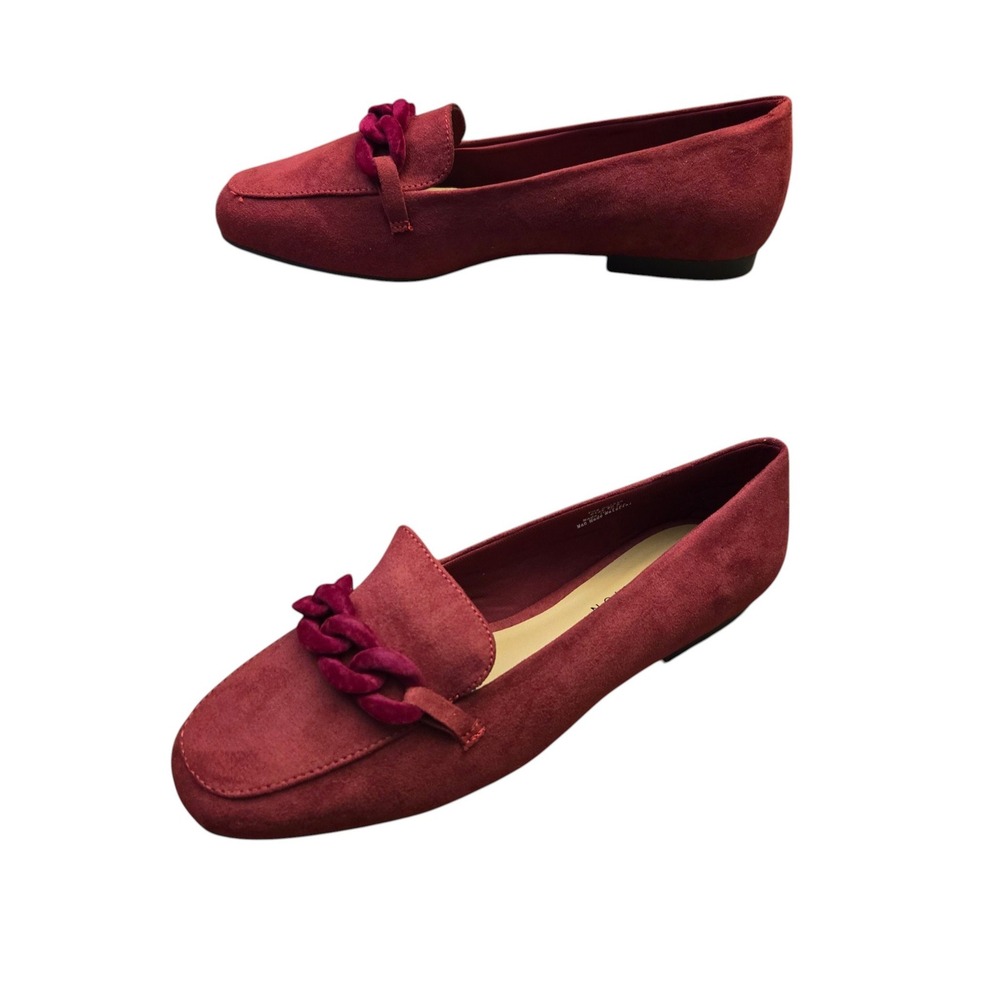 Journee Collection Cordell Faux Suede Chain Link Loafer Flats Red 8W Preppy NWOB